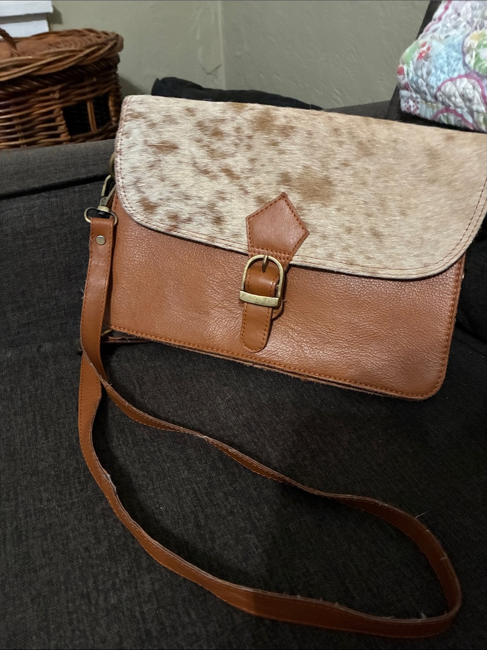 Women’s Crossbody Bag with Cowhide Flap in Light Brown
